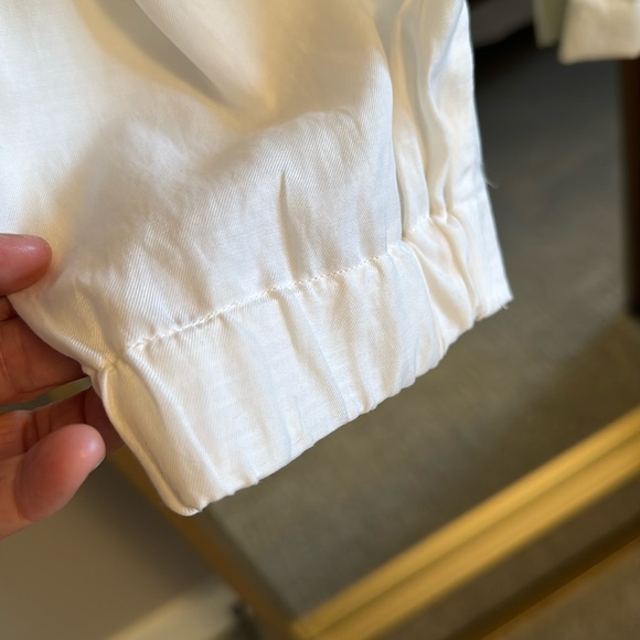 NWT - Antique white ankle pants, elasticized cuffs, cotton/cupro blend, sz 4 - Picture 4 of 5